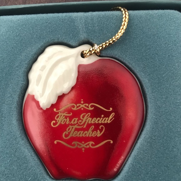 NIB Lenox Apple for teachers ornament - Picture 3 of 6